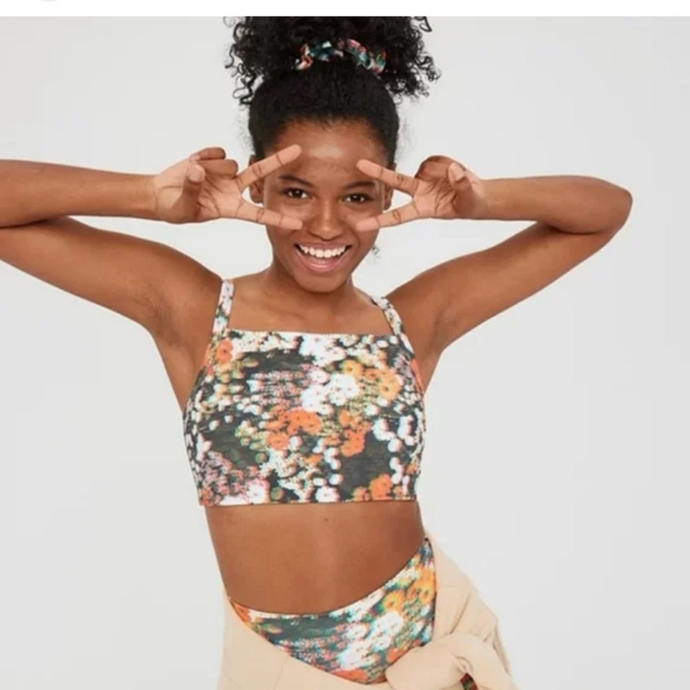Offline by Aerie Multicolor Floral Sports Bra